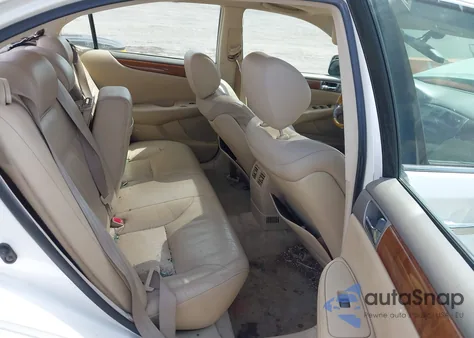 2005 Lexus Es 330 z USA, uszkodzony, nr VIN JTHBA30G055074791